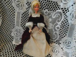 1978 BLONDE BARBIE  STEFFIE MOLD DOLL PHILLIPINES, IN RENAISSANCE VELVET,  GOLD GLITTER, PEARLS OUTFIT